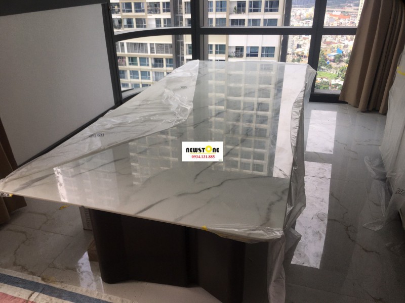 TẠI SAO NÊN SỬ DỤNG BÀN ĂN MẶT ĐÁ ?