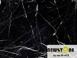 Đá Marble Negro Marquina