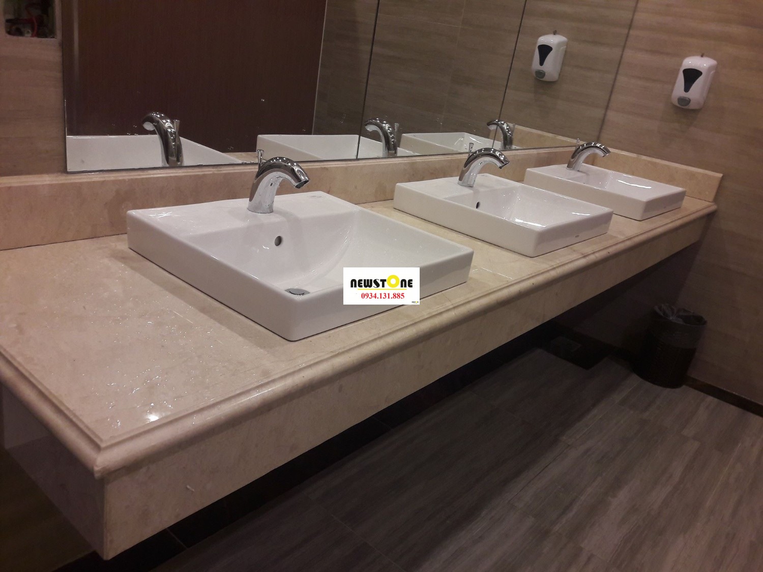 mat ban da lavabo (4)