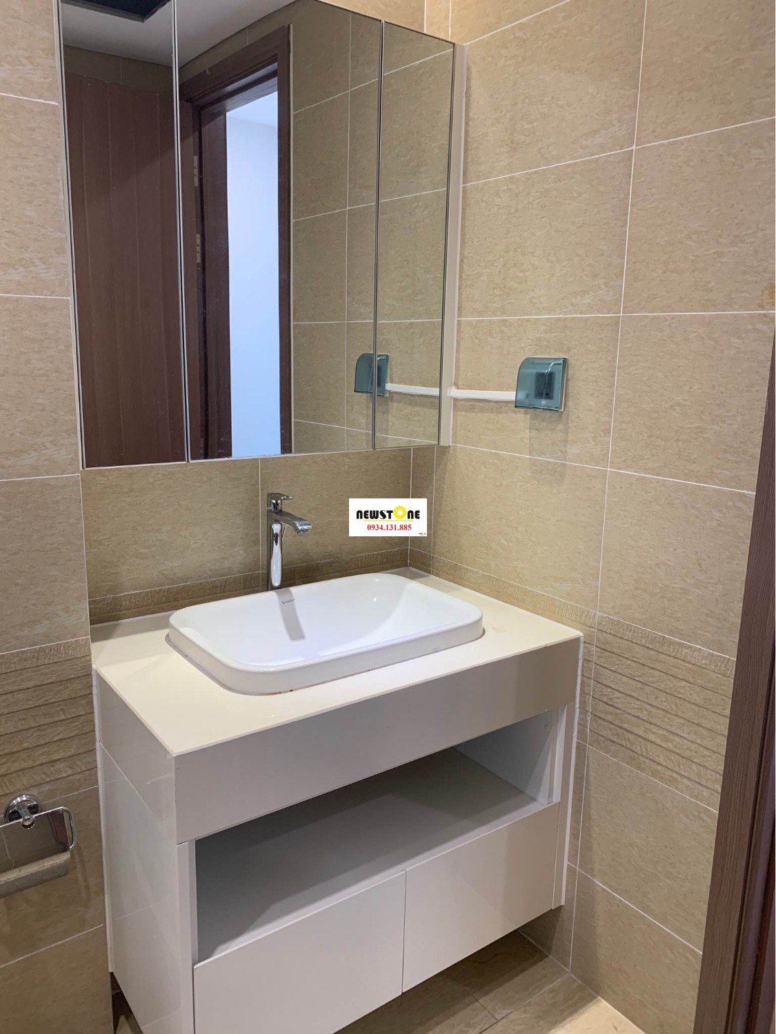 mat ban da lavabo (5)
