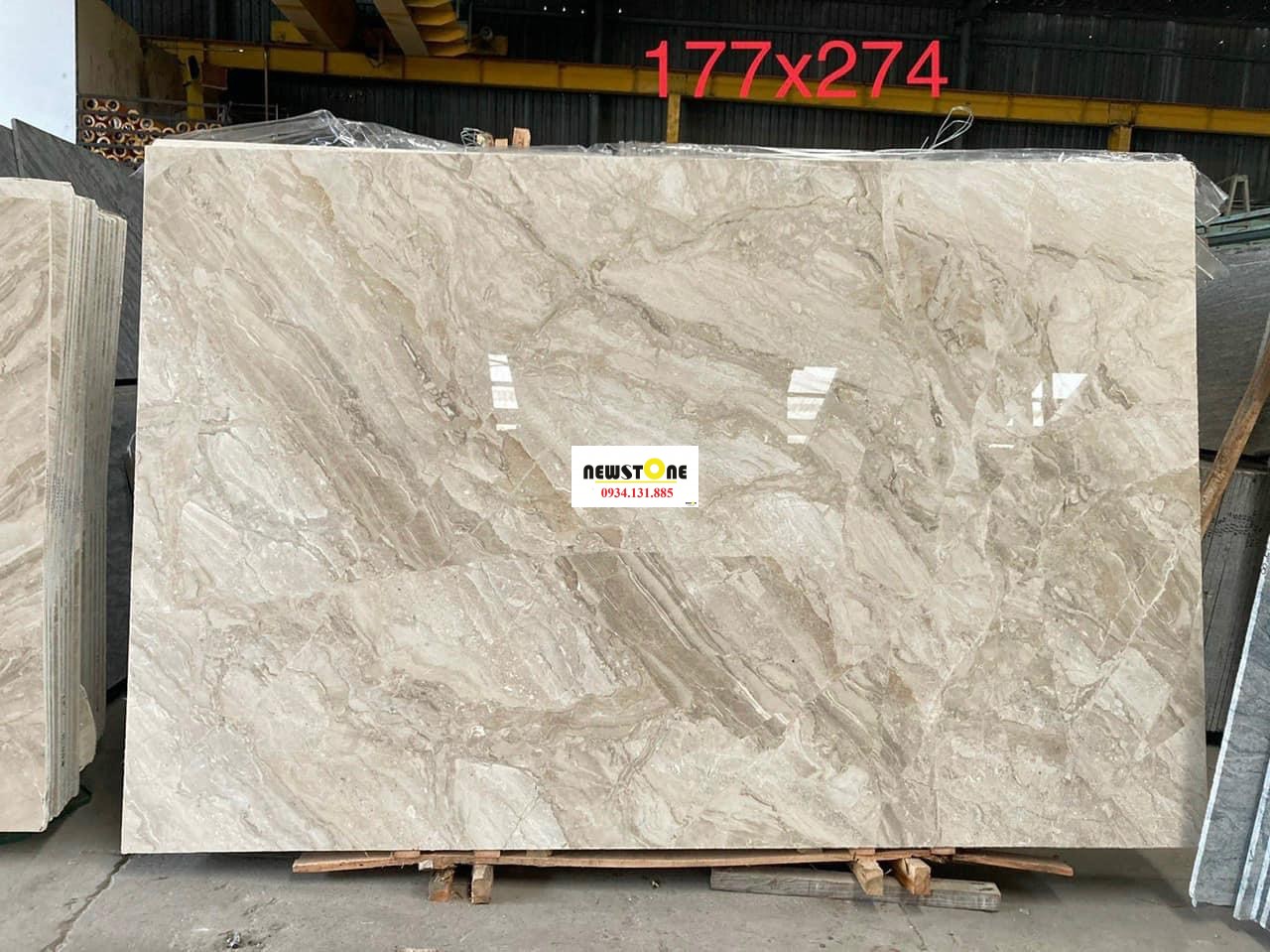 Đá Marble Kem Hoàng Gia (Daina Beige)