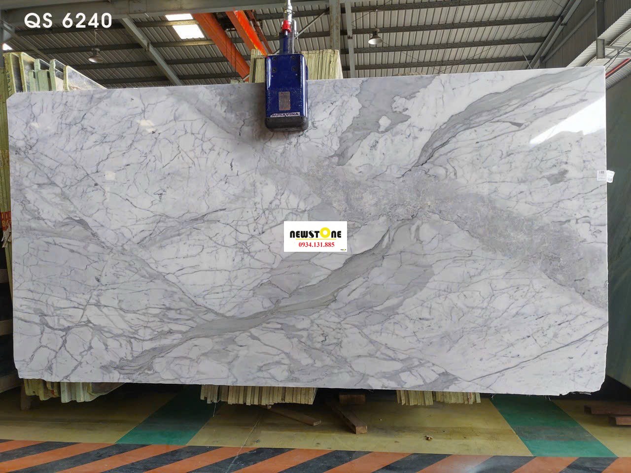 Đá Marble Calacatta White 