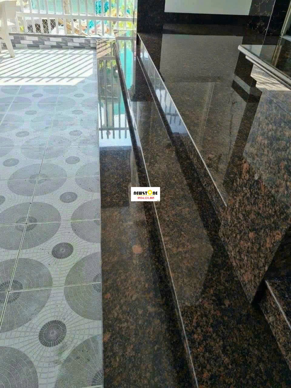 Đá Nâu Anh Quốc