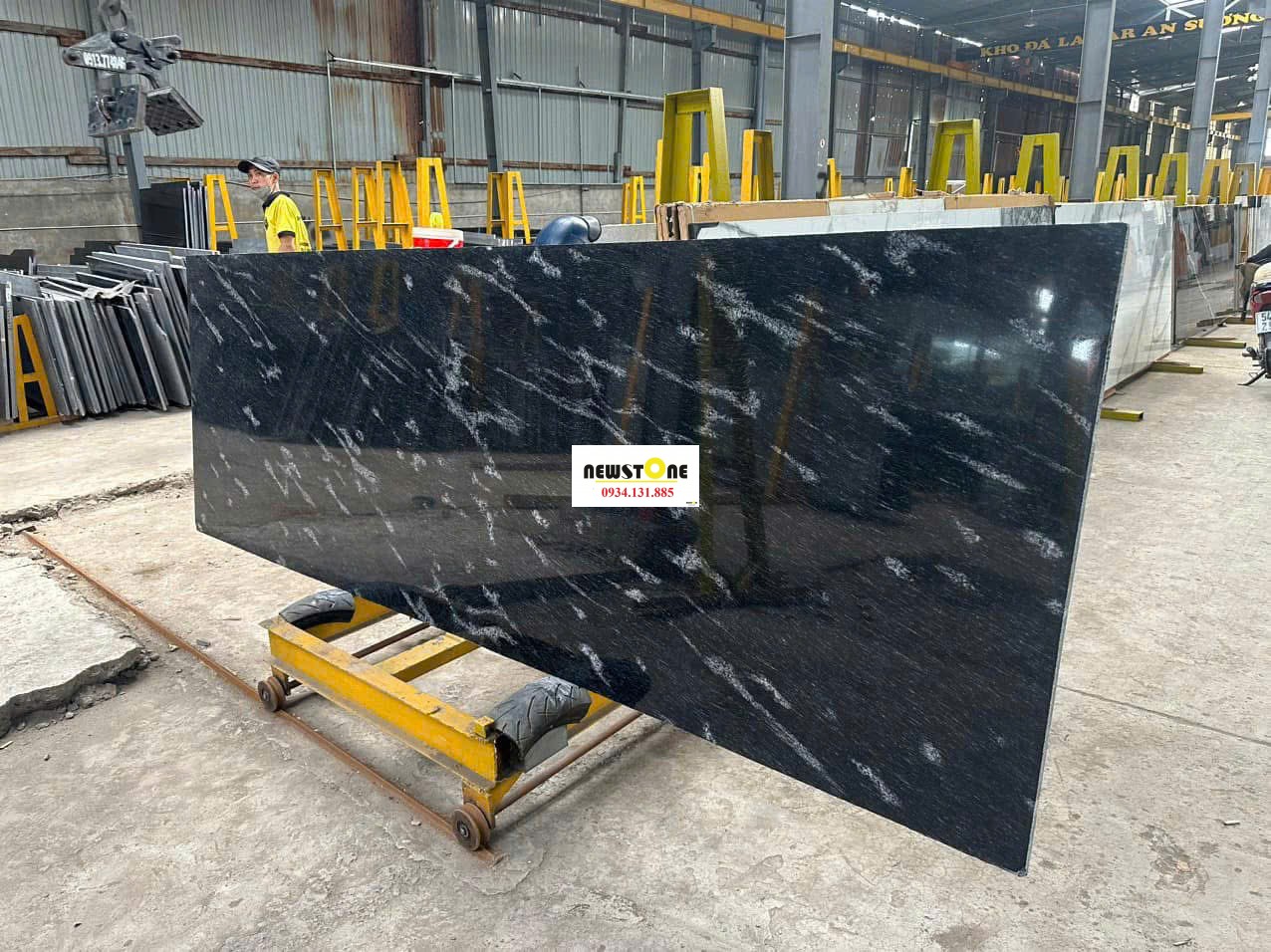 Đá Granite Bone Black (Đen Cá)