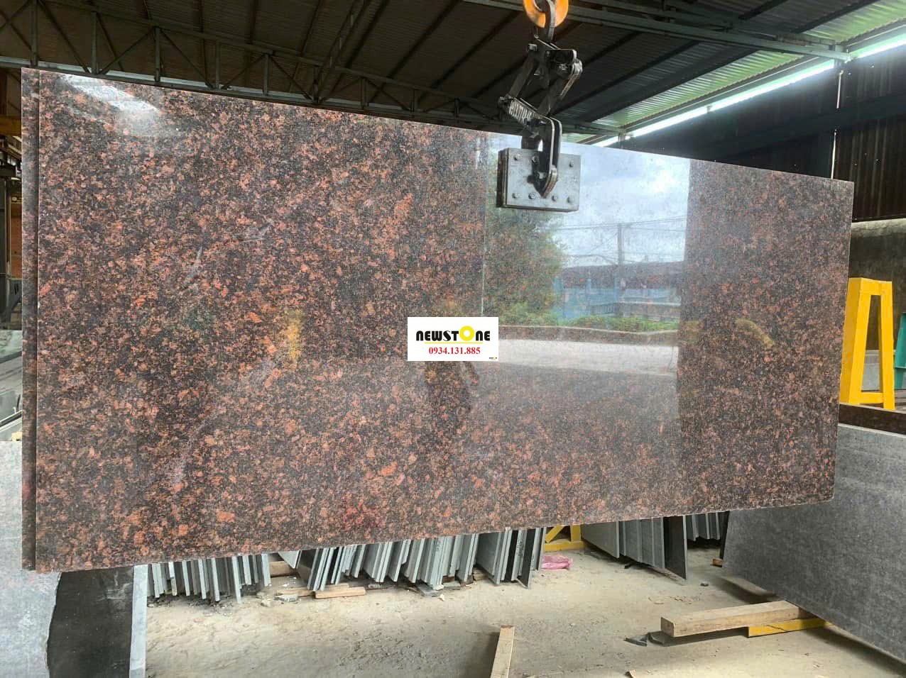 Đá Granite Nâu Anh Quốc