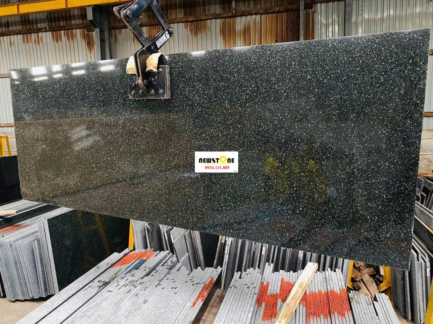Đá Granite Xanh Hassan