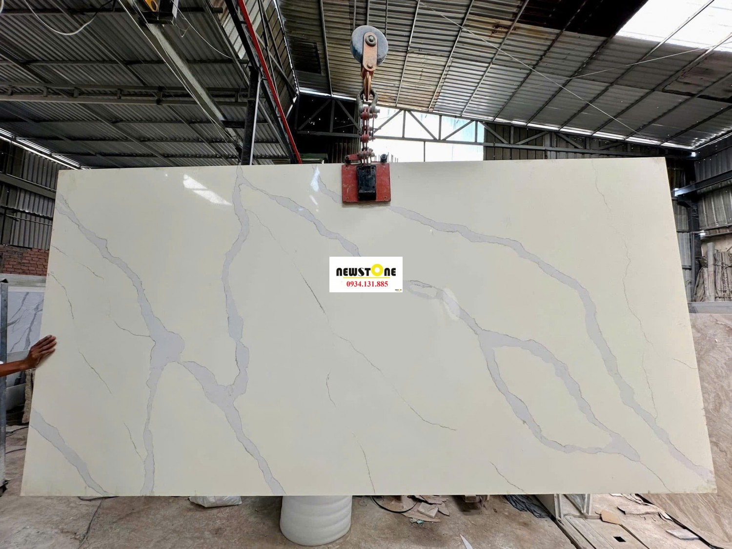 Đá Nhân Tạo Trắng Vân Mây 
