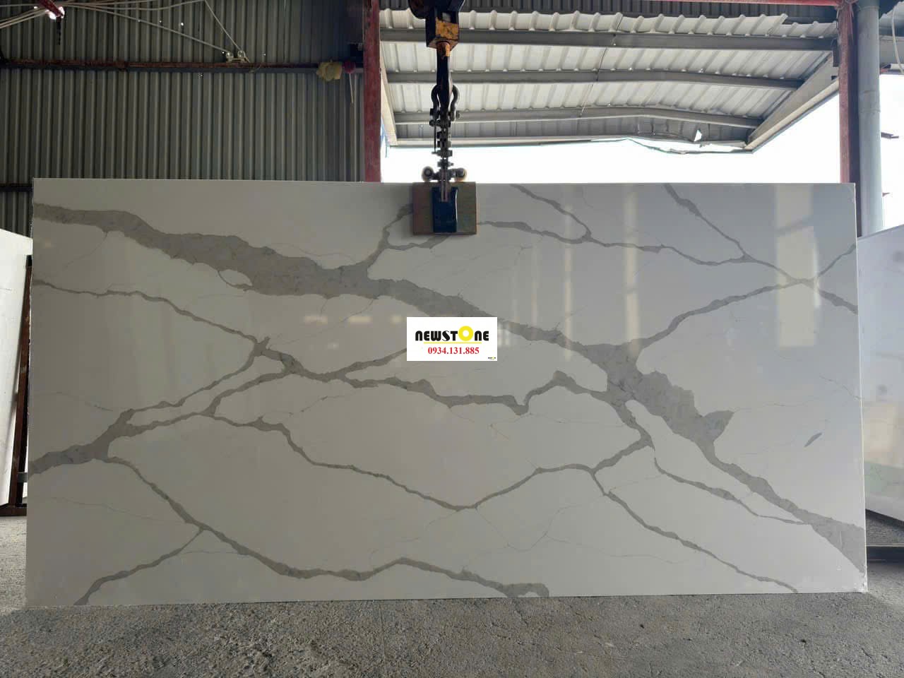 Đá Nhân Tạo Trắng Vân Mây 