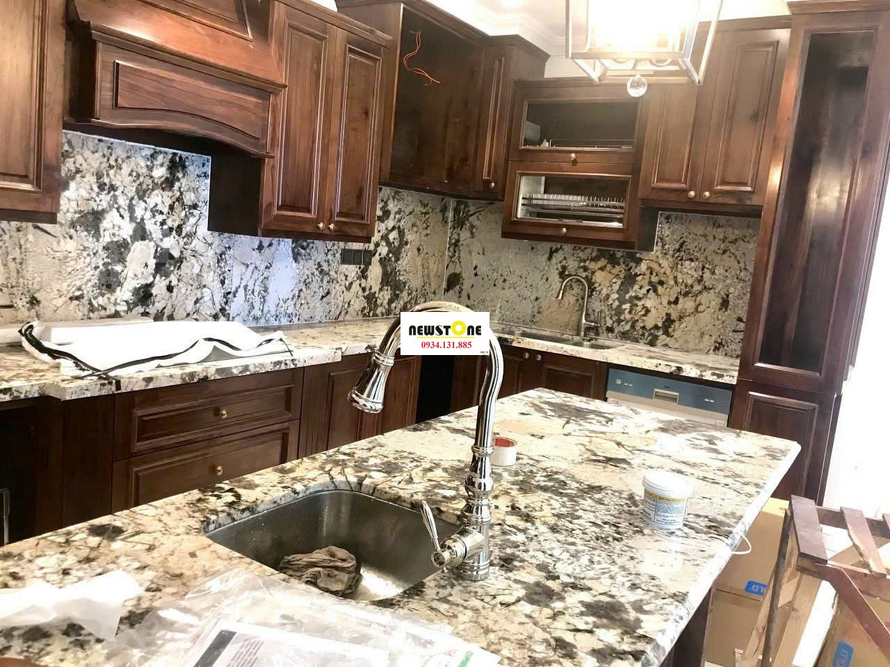 Đá Granite Trắng