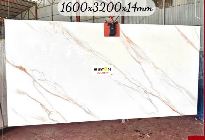 đá trắng vân mây