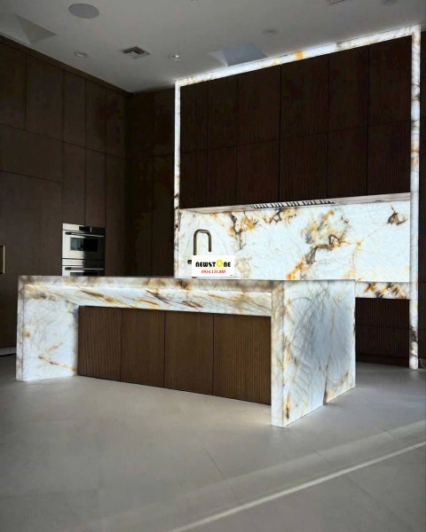 Đá Xuyên Sáng Tự Nhiên