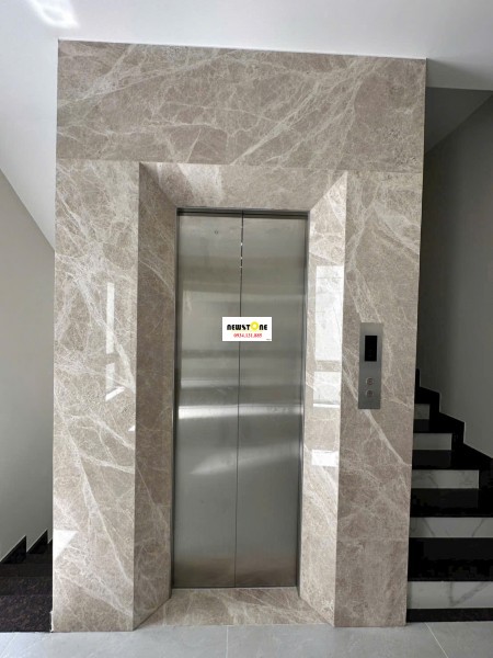 Đá Ốp Thang Máy