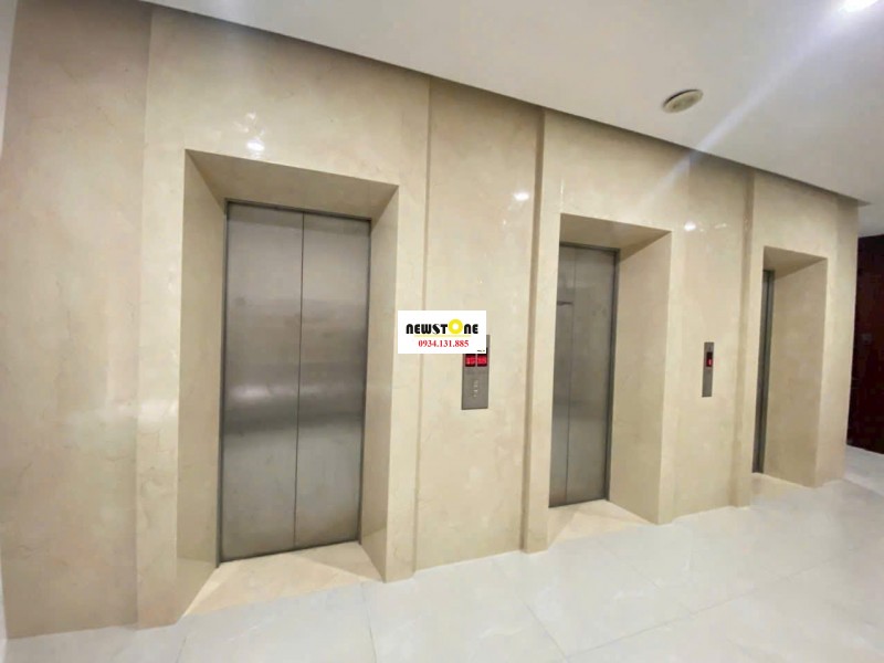 Đá Ốp Thang Máy