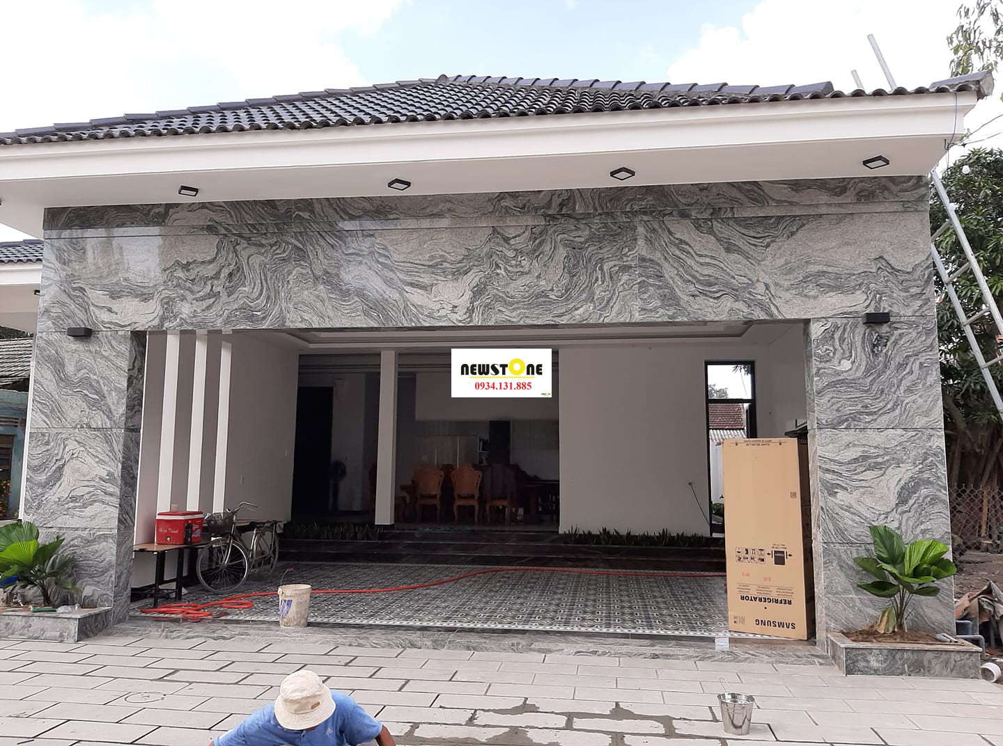 mat tien op da mau trang (1)