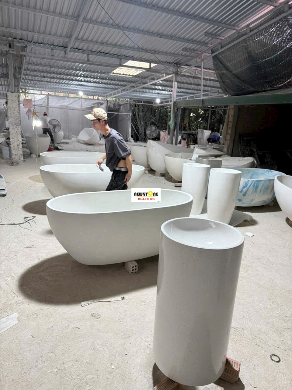 bồn tắm đá mài