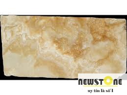 Đá tự nhiên Honey Onyx xuyên sáng
