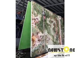 Đá tự nhiên Verde Pakistan Onyx xuyên sáng