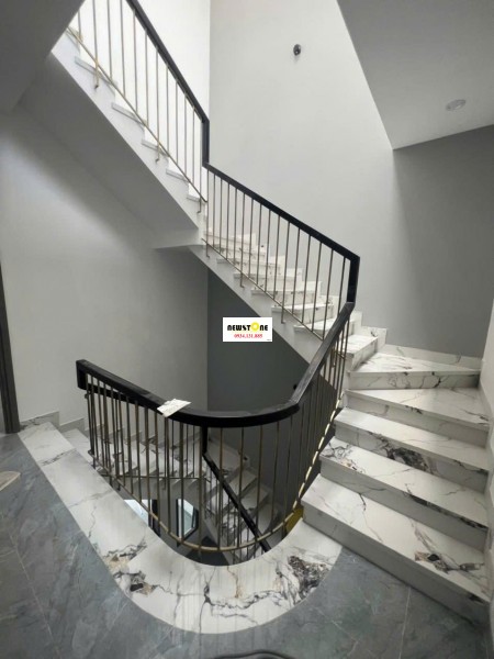 Đá Nhân Tạo Trắng Khói Đen