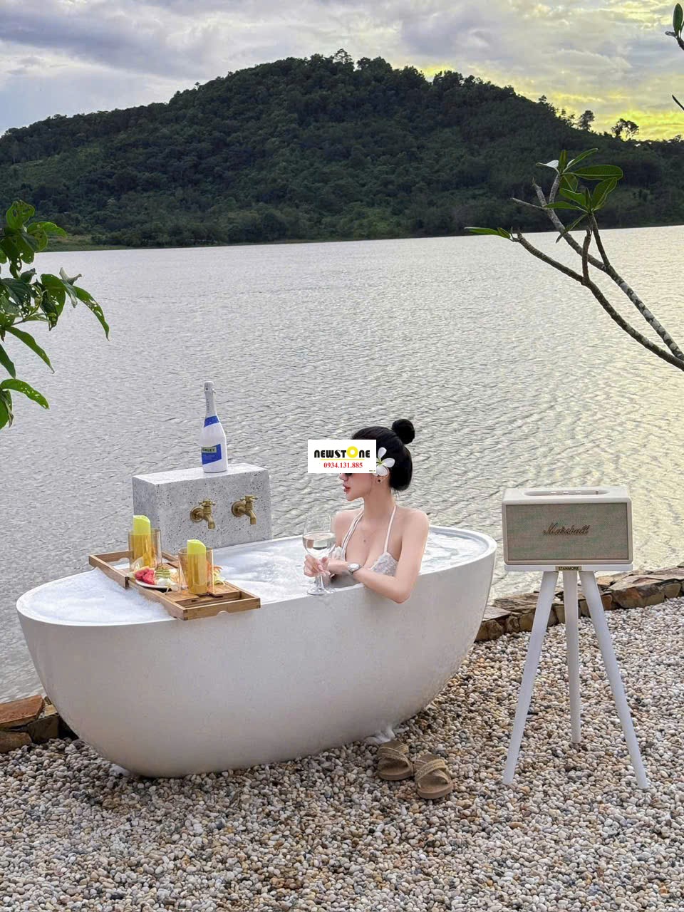 người mẫu